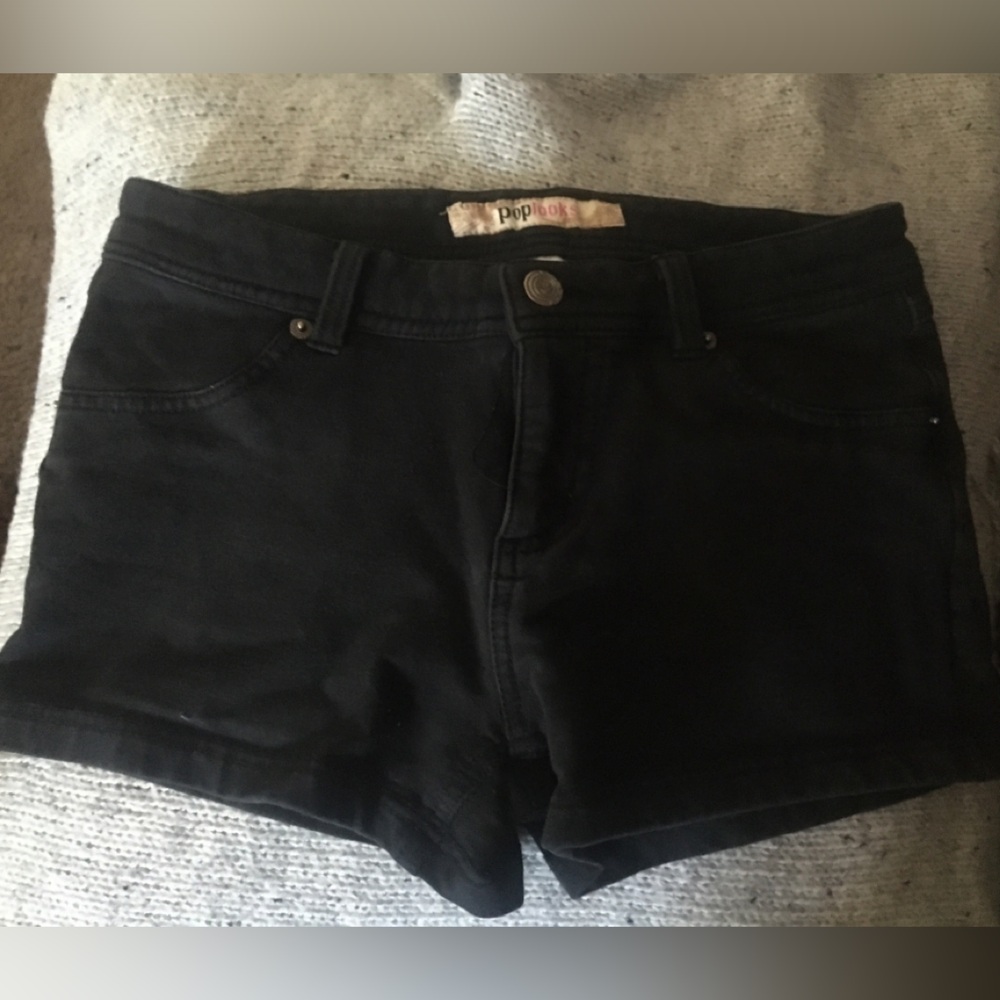 Poplooks Black Short Shorts 🖤